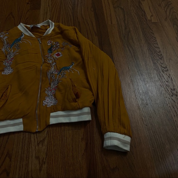 Embroidered Sweater - Picture 5 of 6